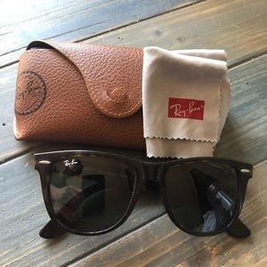 RayBan Original Wayfarer Sunglasses